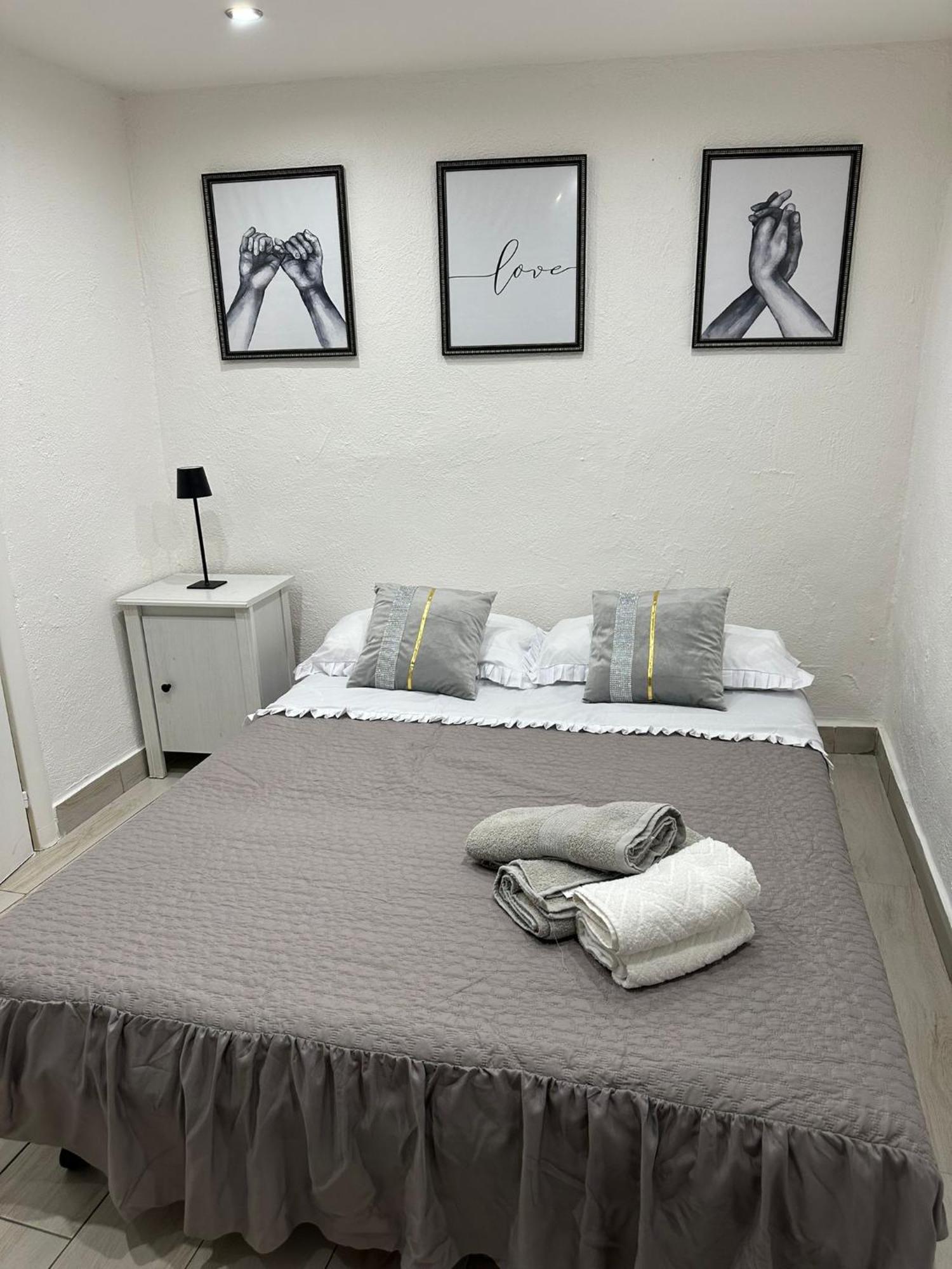 Vesuvia Guest House Naples Exterior photo
