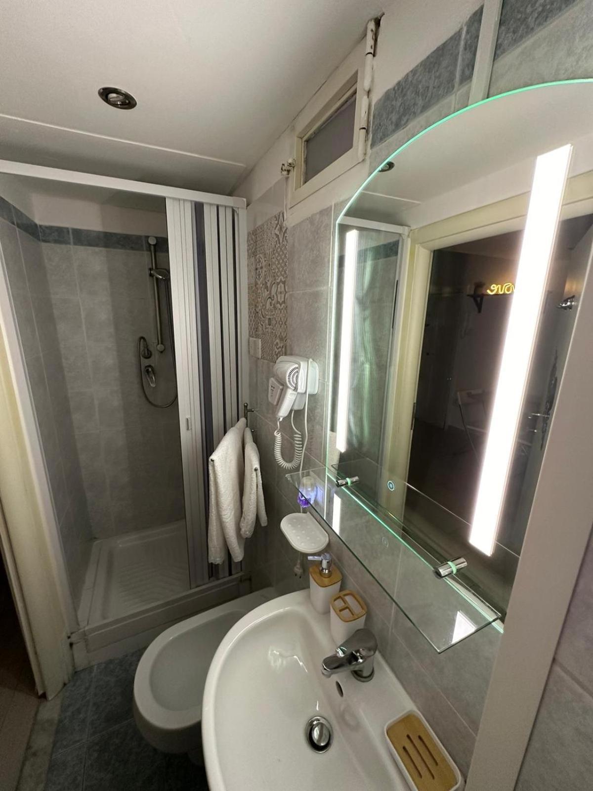 Vesuvia Guest House Naples Exterior photo